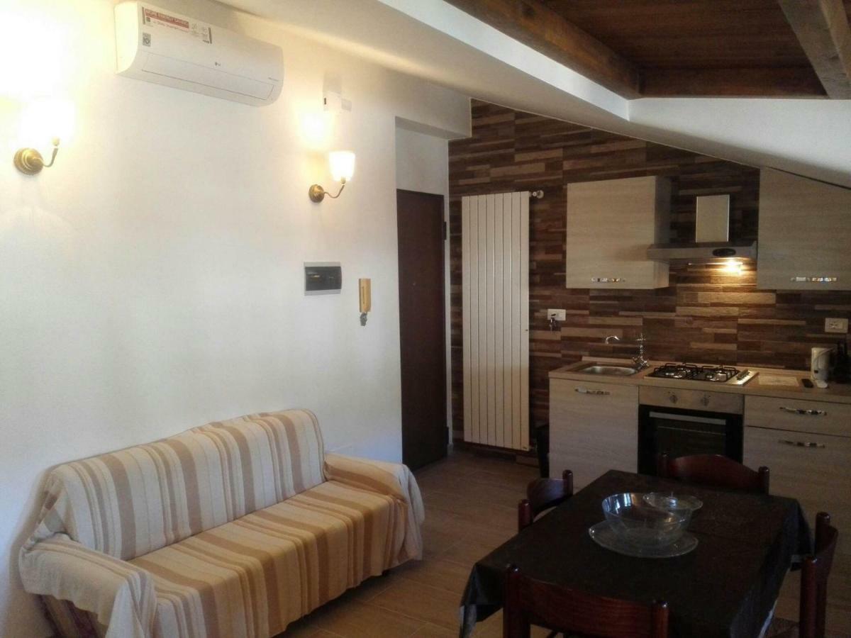 Villa Marysa Studio Apartment Giardini-Naxos Exterior foto